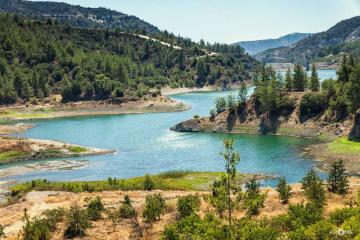 Reservoirs and dams in Cyprus: important info, fishing, walks
