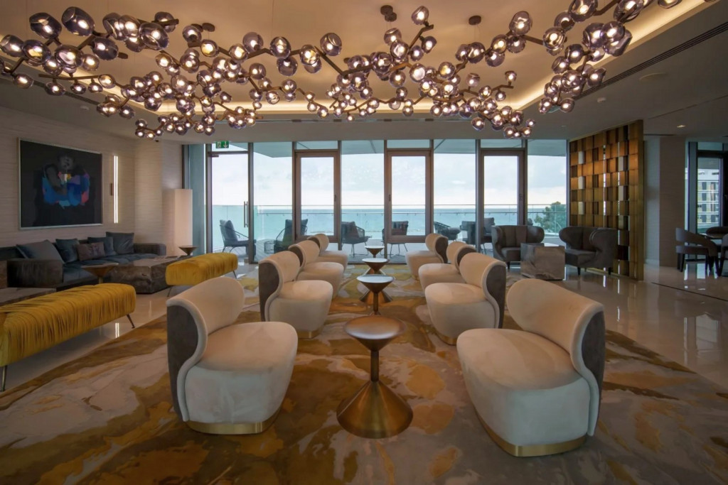 Mieszkanie 2 pokoi 139 m² Jermasoja, Cypr