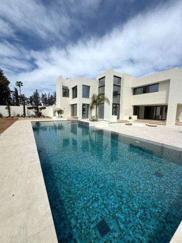 5+2 Bedroom Villa in Chryseleousa, Strovolos, Nicosia | f22000 | marketplaces