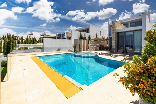 Вилла с 4 спальнями в Пафосе | p68900 | catalog