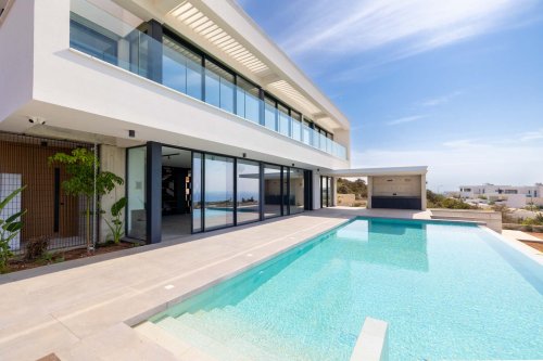 4 Bedroom Villa in Pafos | 77200 | marketplaces