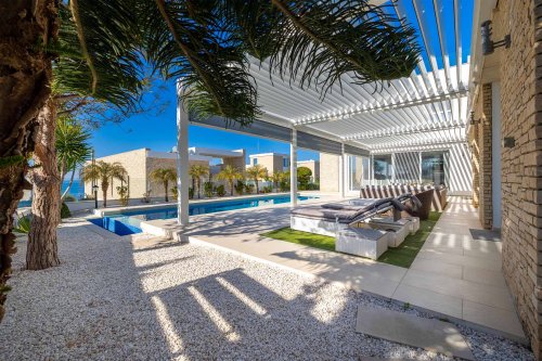 4 Bedroom Villa in Cap St Georges Luxury Resort, Pegeia, Paphos | 78800 | marketplaces