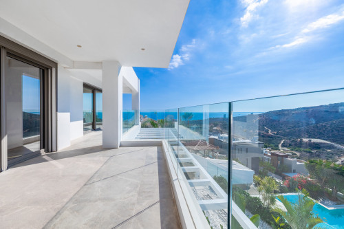 5 Bedroom Villa with a 1 Bedroom Guest House in Limassol | 84000 | catalog