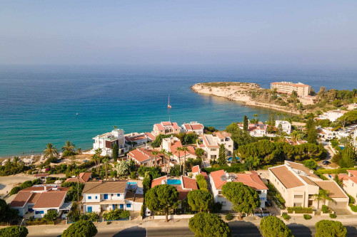 4 Bedroom Bungalow in Coral Bay, Paphos | p3600 | catalog