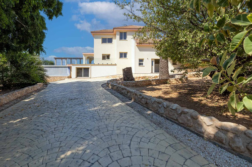 3+1 Bedroom Villa in Pegeia, Paphos | p4200 | catalog